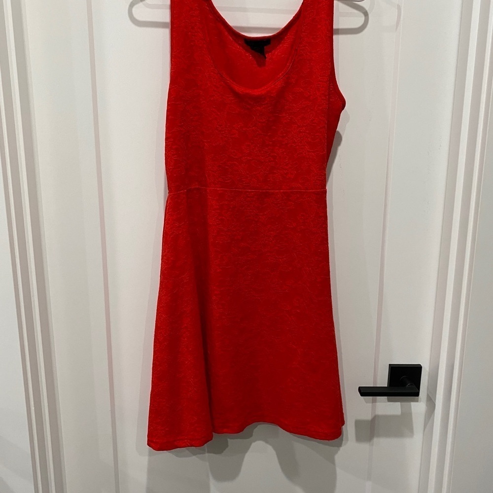 Red Summer Dress - Picture 7 of 11